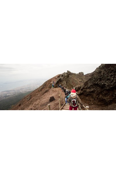 FROM NAPLES TO VESUVIUS ROUNDTRIP BUS +SKIP THE LINE TICKETS