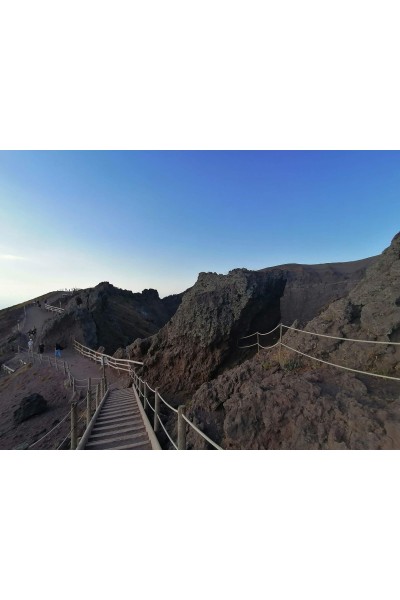 FROM NAPLES TO VESUVIUS ROUNDTRIP BUS +SKIP THE LINE TICKETS